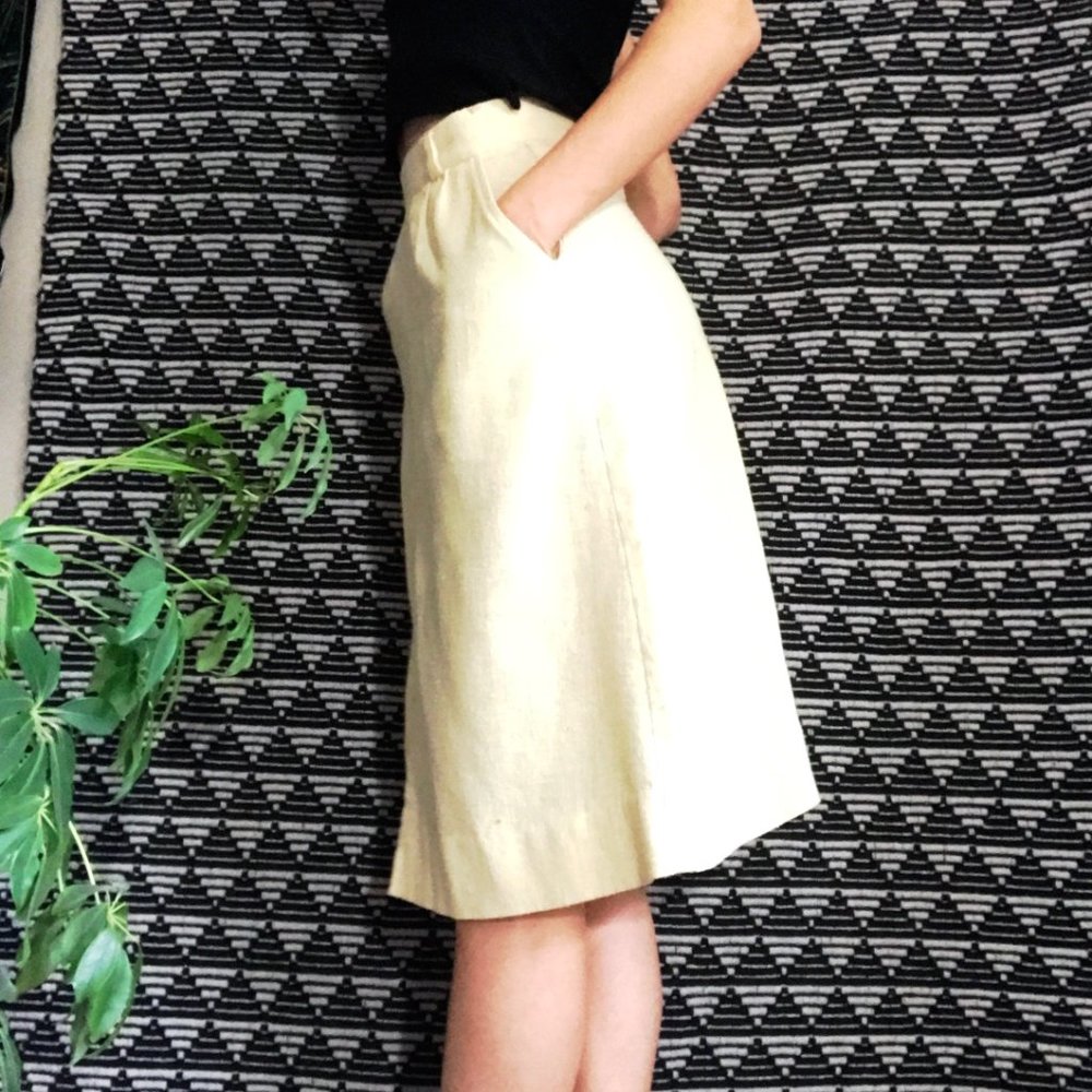 vtg Linen A-line skirt - Picture 3 of 14